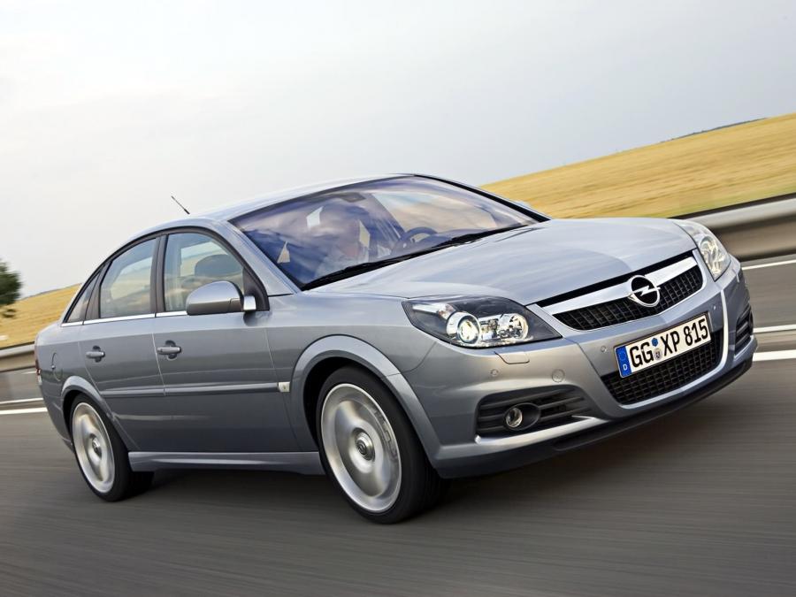  Opel Vectra GTS 2006 года  (фото 12 из 19)